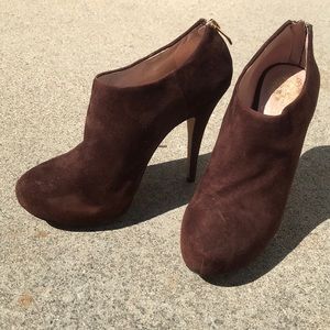 Vince Camuto Jerrell Brown Suede Booties